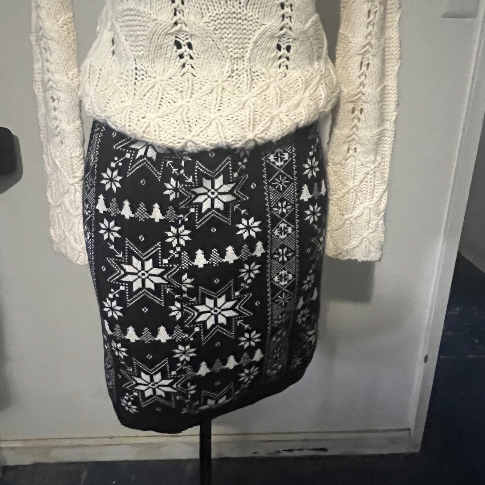 Miss Chloe vintage knit skirt